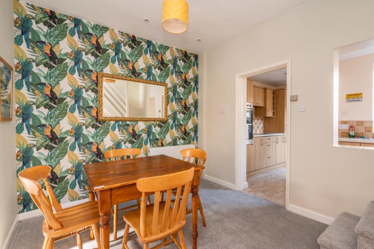 Cosy & Victorian House - Pass The Keys York