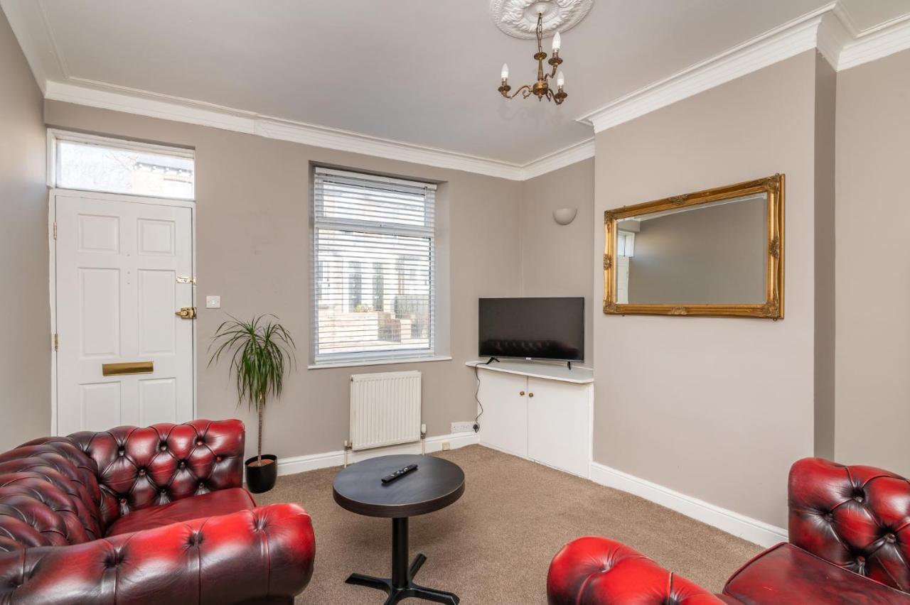 Lovely Overlooking Walls - Pass The Keys Holiday home York