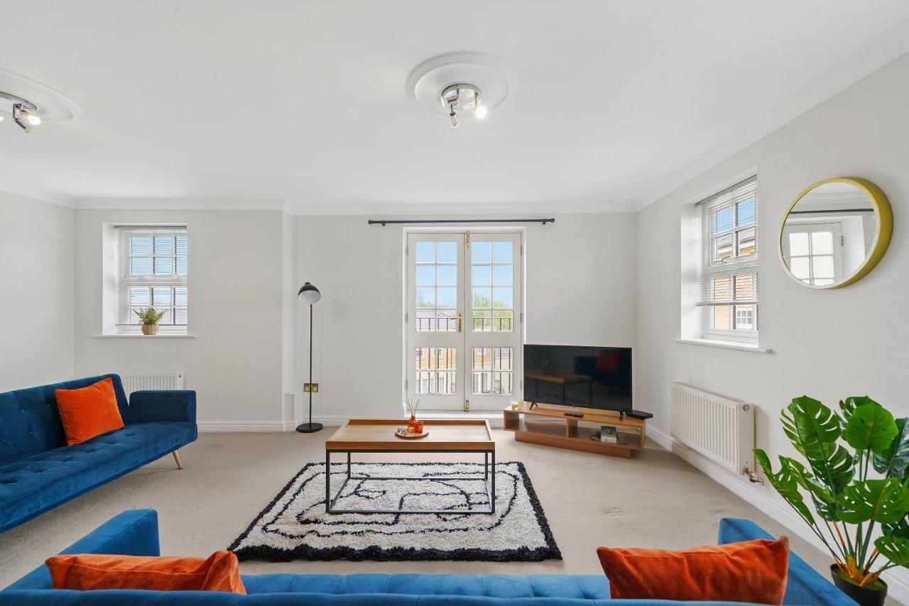 Stylish Duplex Penthouse Apartment York