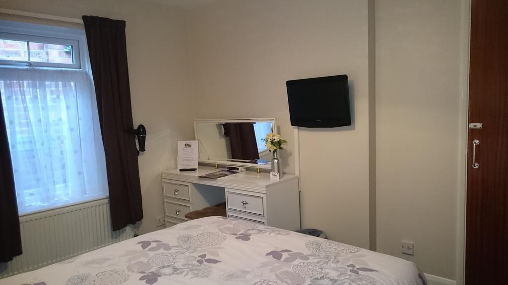 Moorland House 3*
