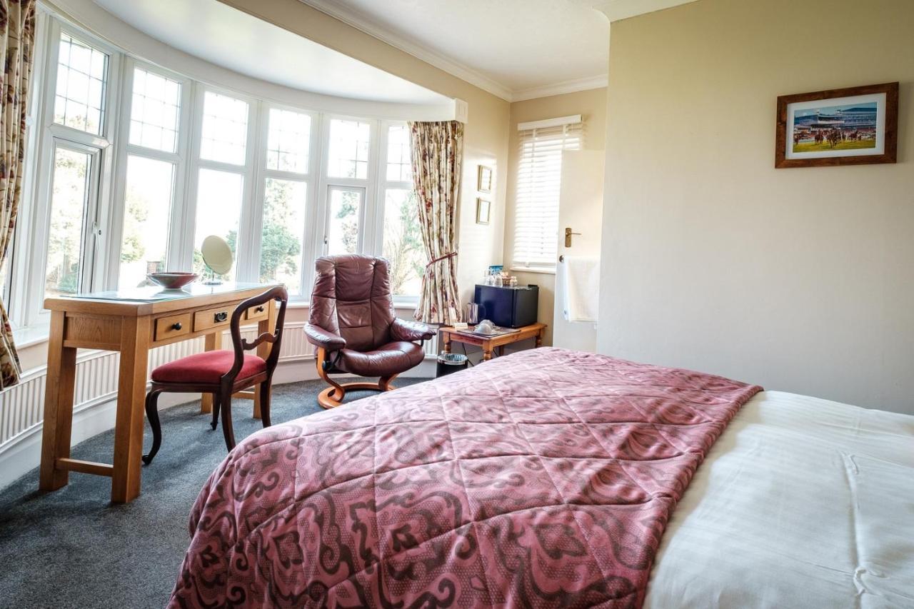 Westergate House 3*