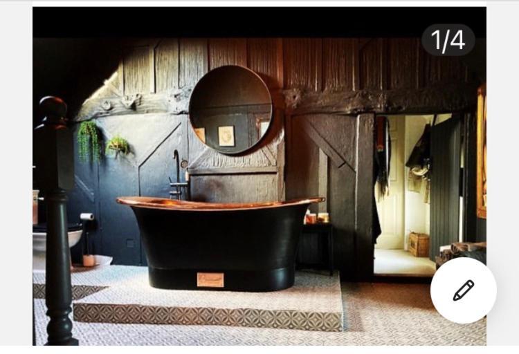 Holiday home Farmhouse , Quirky 3/4bed Period With Hot Tub *