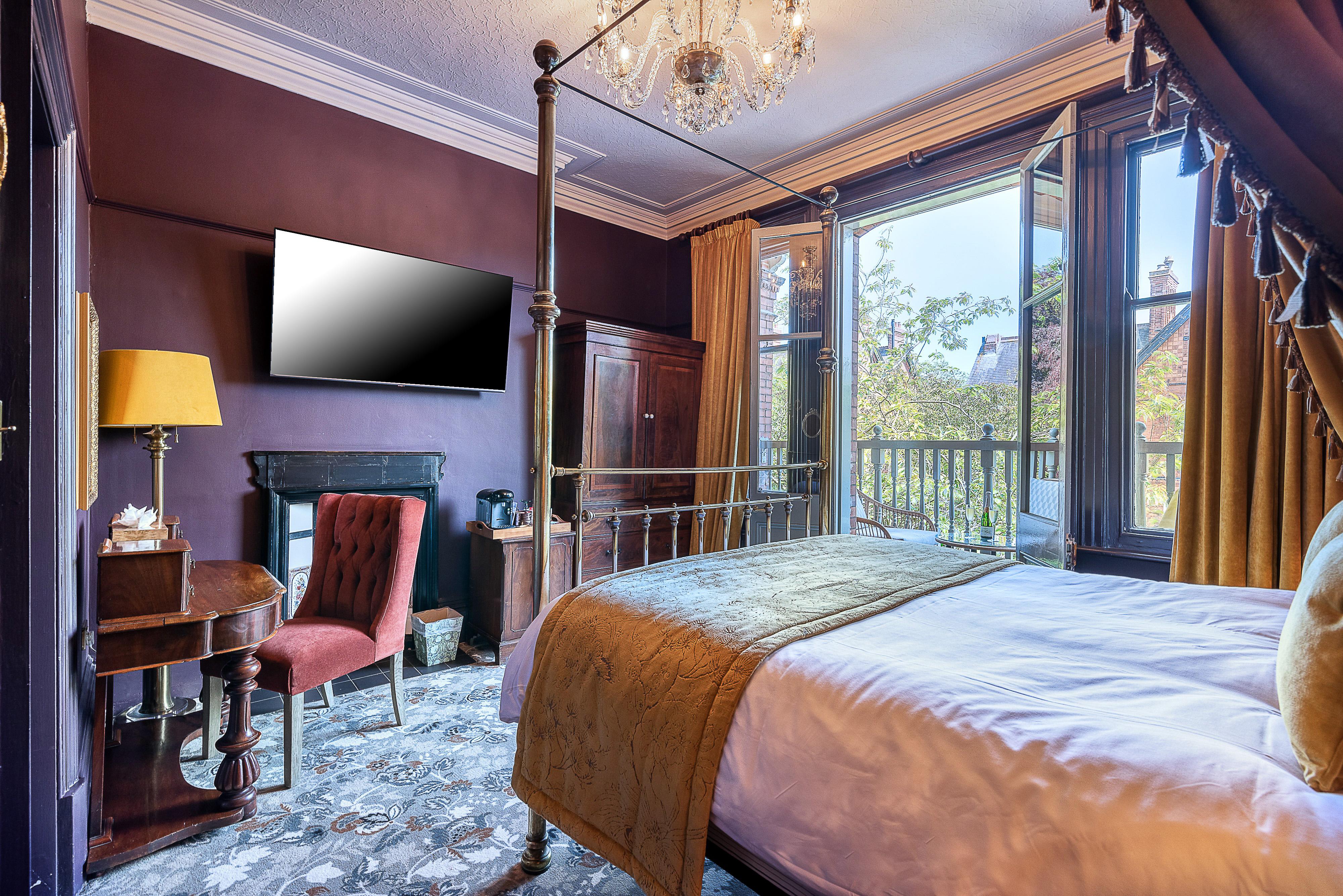 Clementines Town House Hotel, Bw Premier Collection Hotel 4*