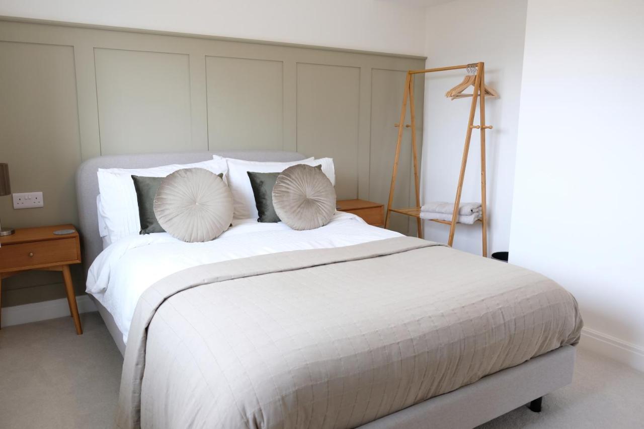 Holiday home Chaloners, Free Parking, Large Garden, Close To Races & Centre