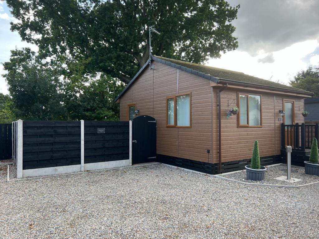 Holiday home Cherry With Hot Tub *