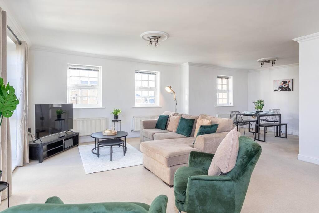 Apartment 3 Bed Duplex In - Sleeps 6