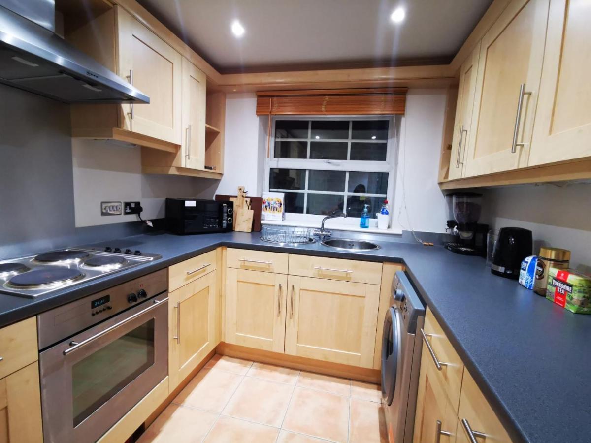 Gorgeous + Attentive Host + Free Parking *