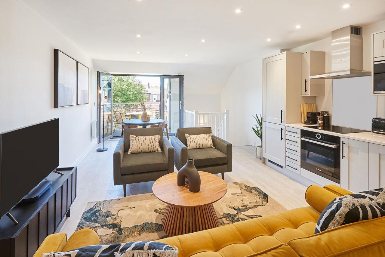 Host & - St Johns Mews Apartment York