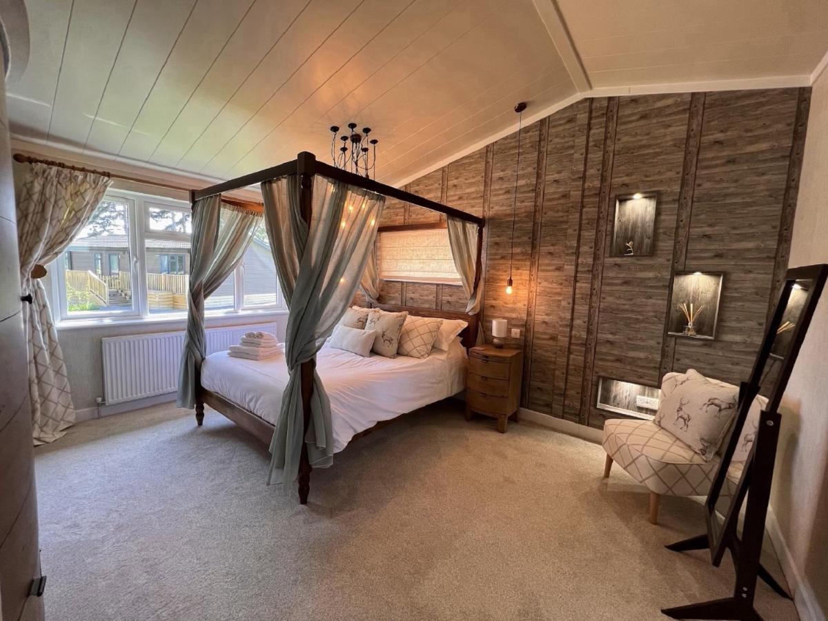 Hollicarrs - Kingfisher Lodge York