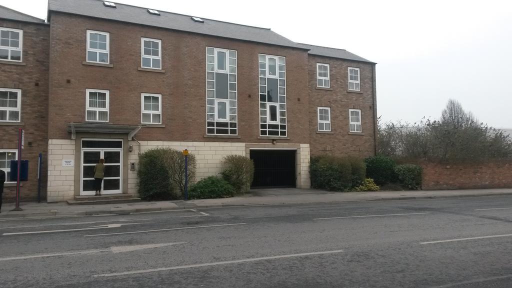 Paragon House Apartment