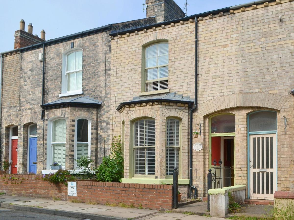 Holiday home Nunmill Nest York