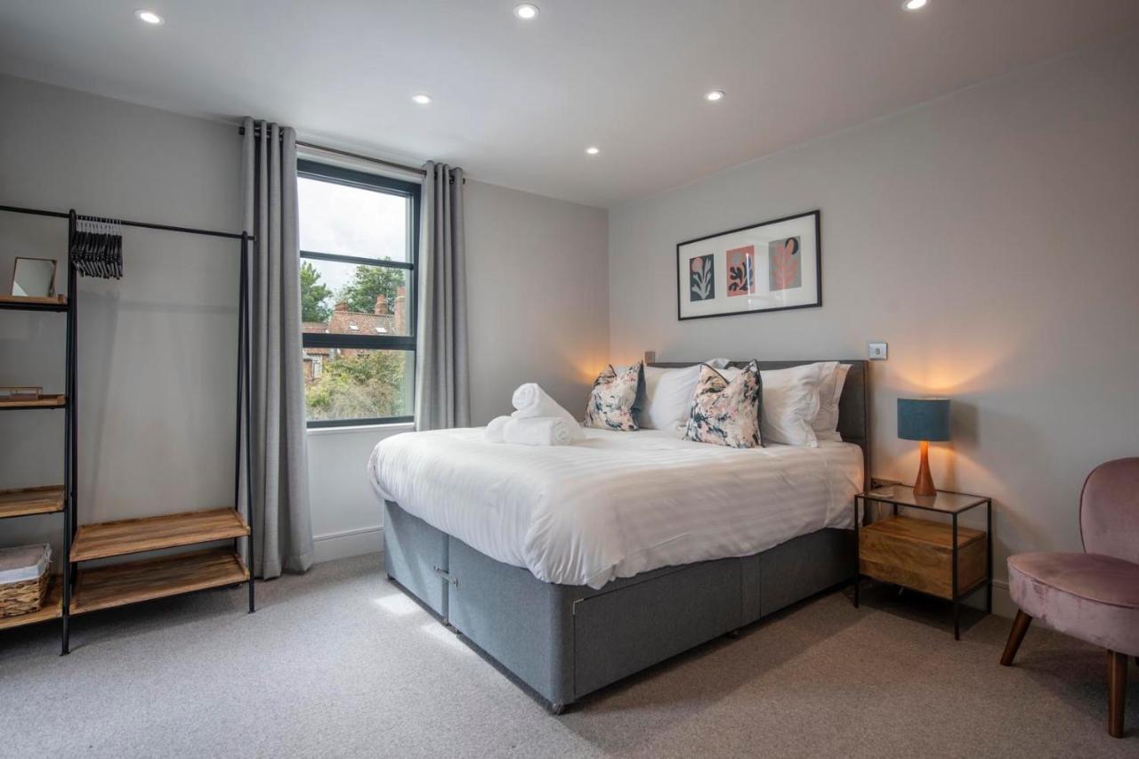 The Quadrant - The Garret Apartment *
