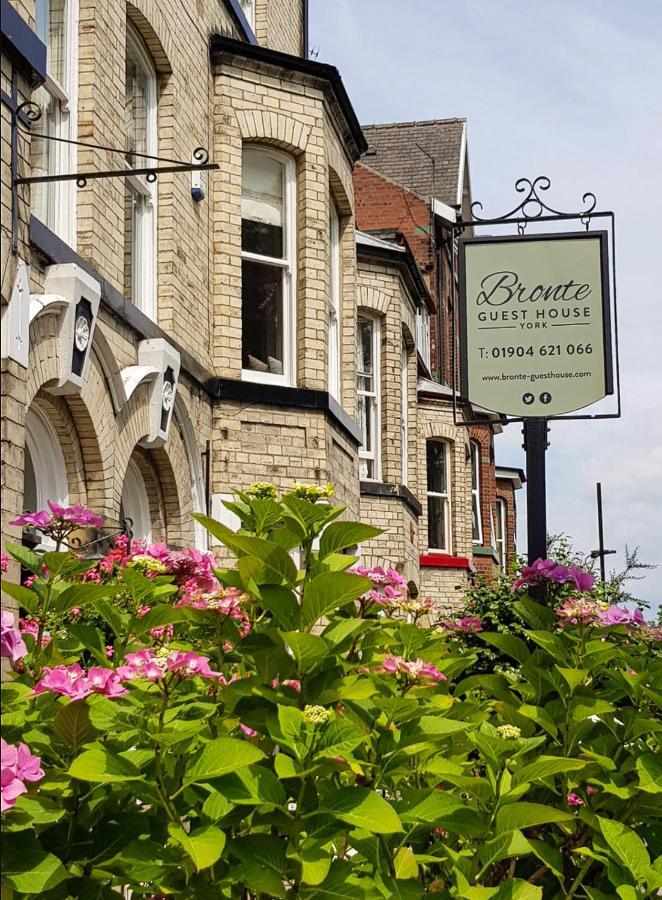 Bronte 4* York