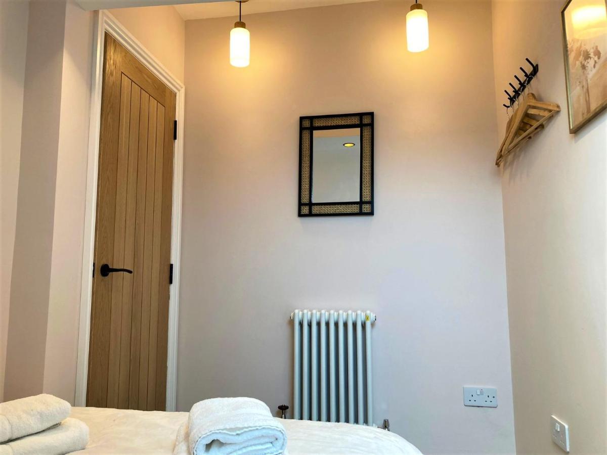 Escape 2 Unwind, Minster Retreat - Sleeps 5 Apartment