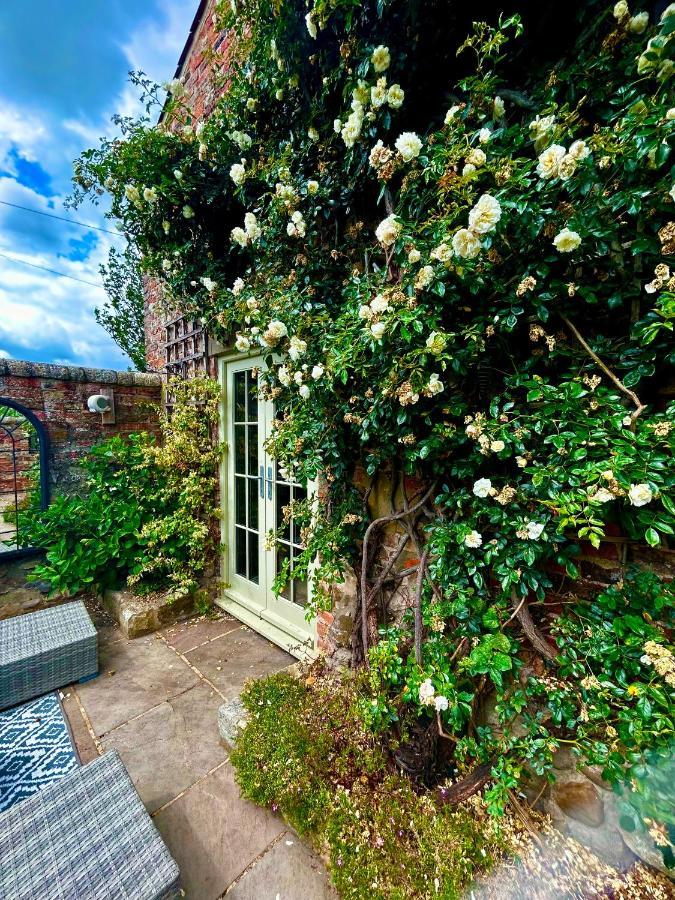 Tanyard - Whixley, York, North Yorkshire Holiday home *