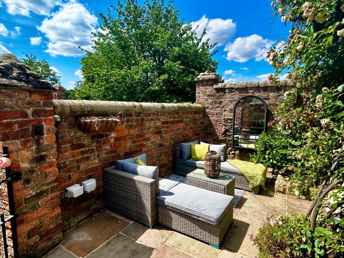 Tanyard - Whixley, York, North Yorkshire * York