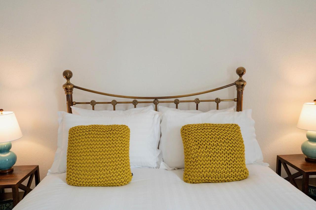Stylish Retreat Inside Walls York