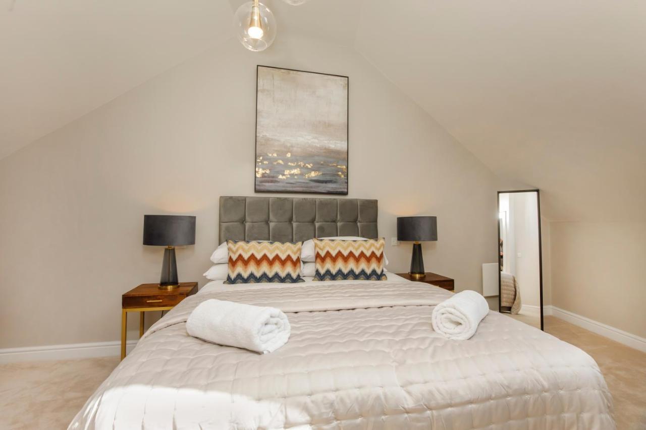 Apartment Crescent Court Modern And Luxurious York