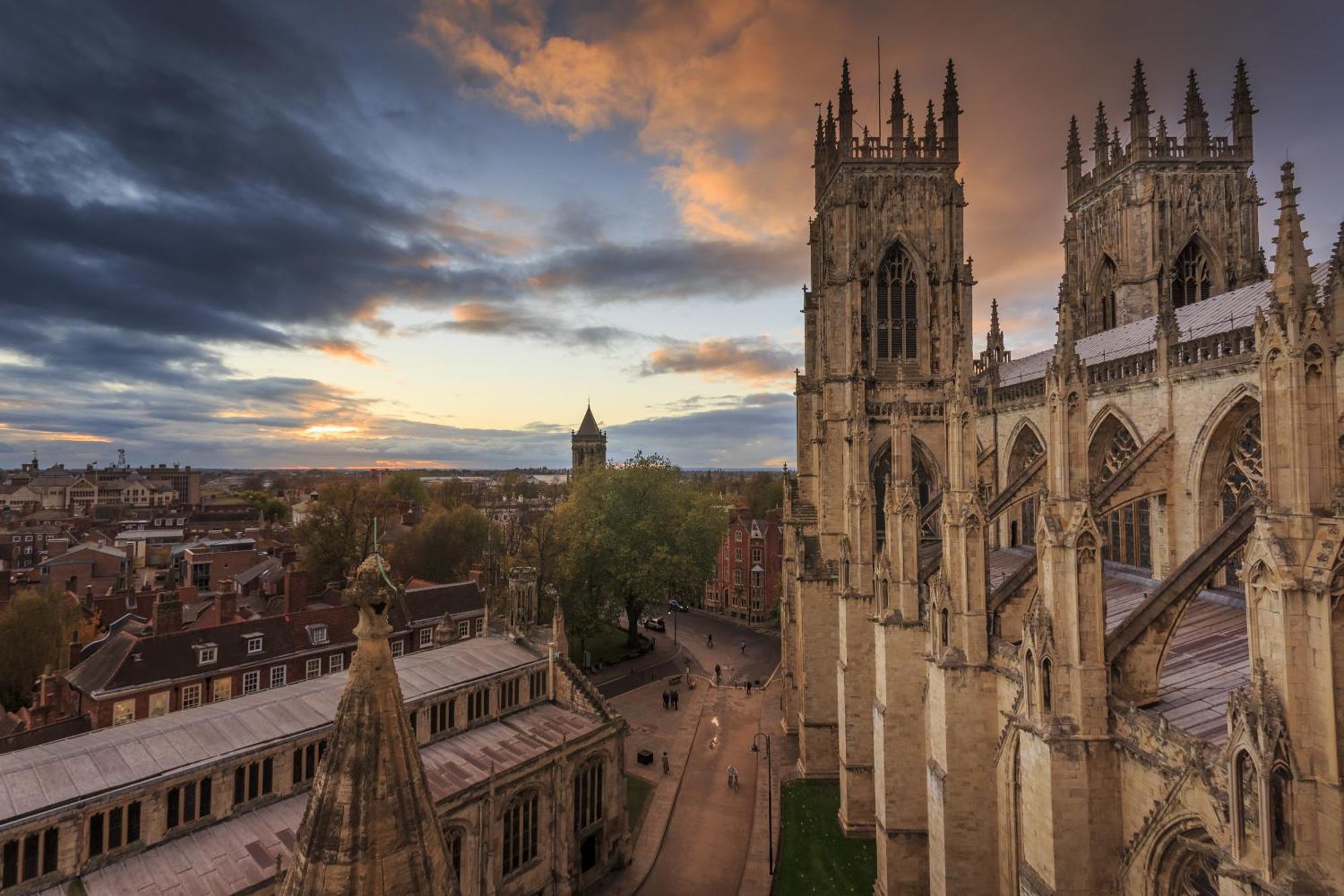 Modern In The Heart Of The City I Pass The Keys Apartment York