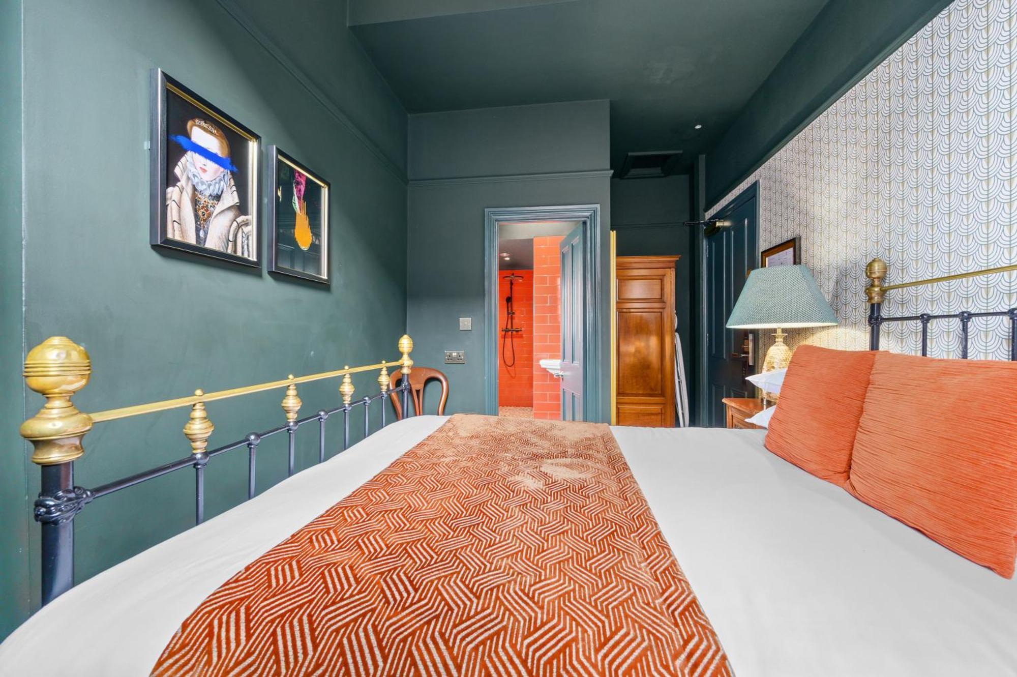 Hotel Clementine's 5*