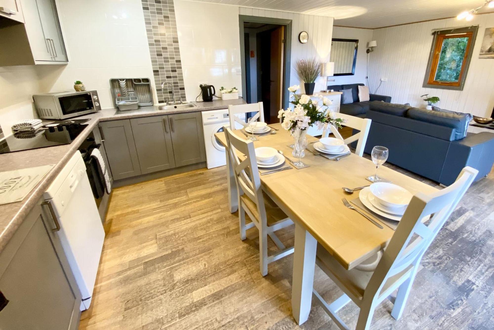 Beech 5 Hot Tub Holiday home York