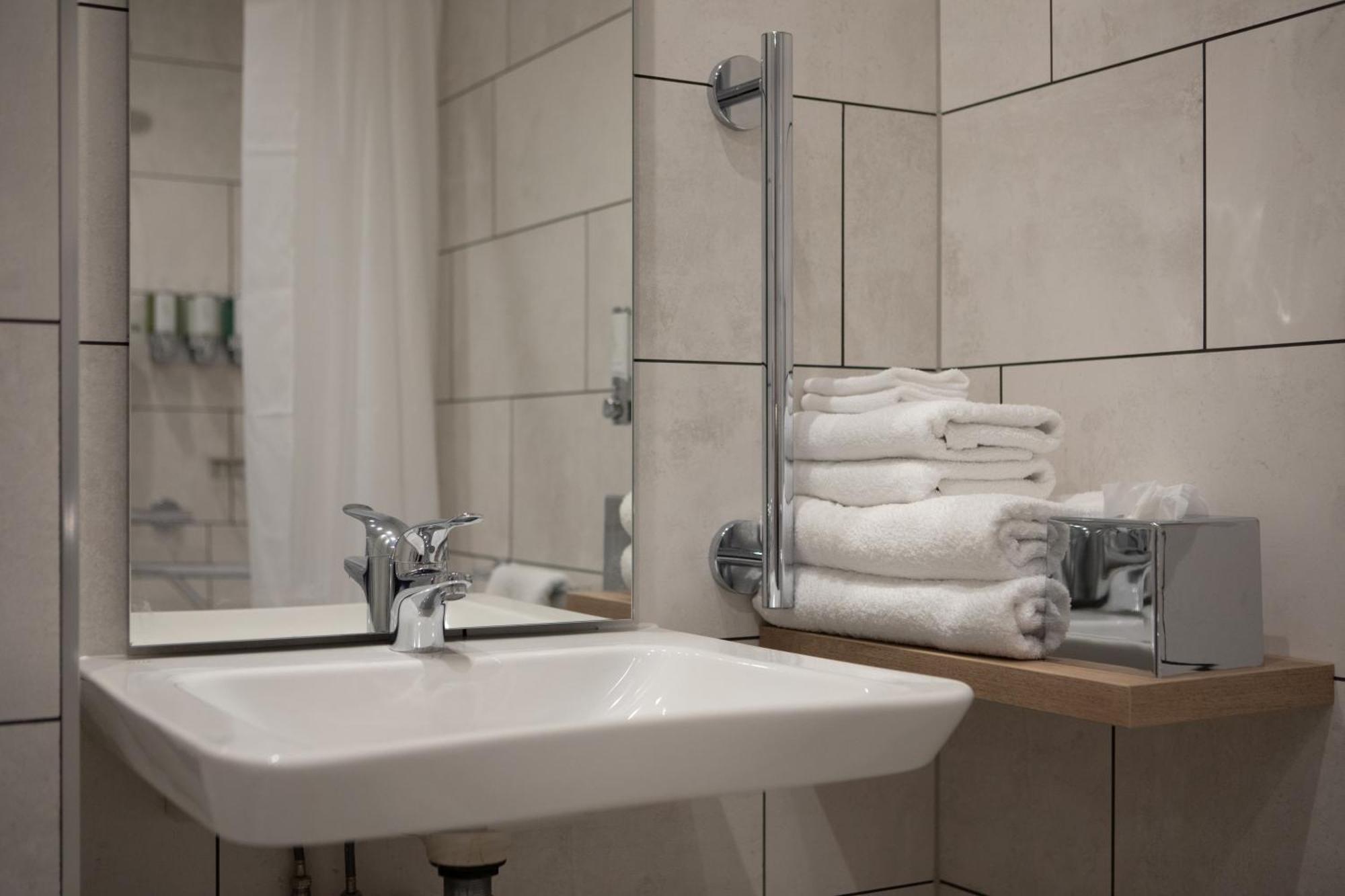 Hotel Hampton By Hilton Piccadilly 3*