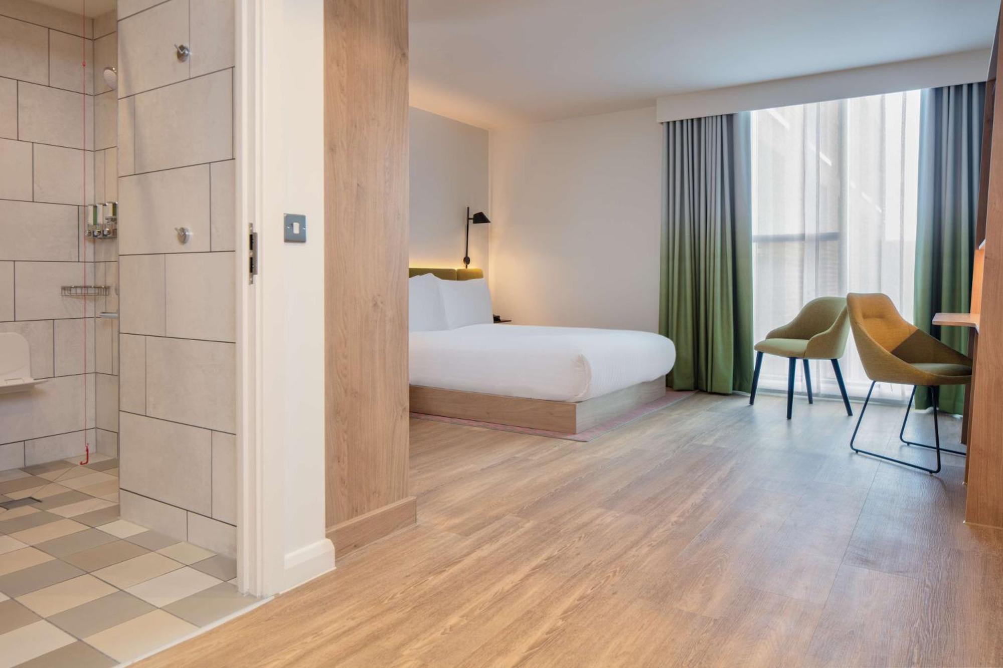 Hotel Hampton By Hilton Piccadilly 3*