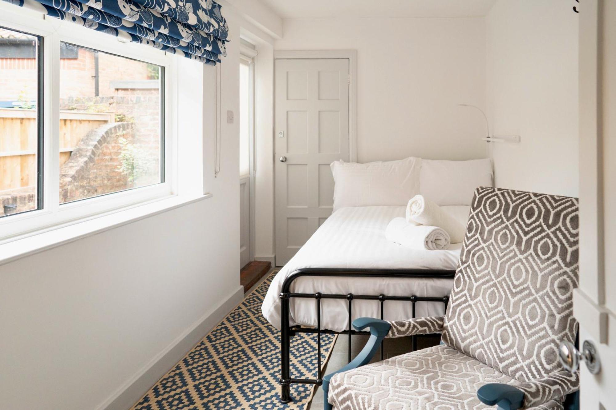 Stylish Retreat Inside Walls * York