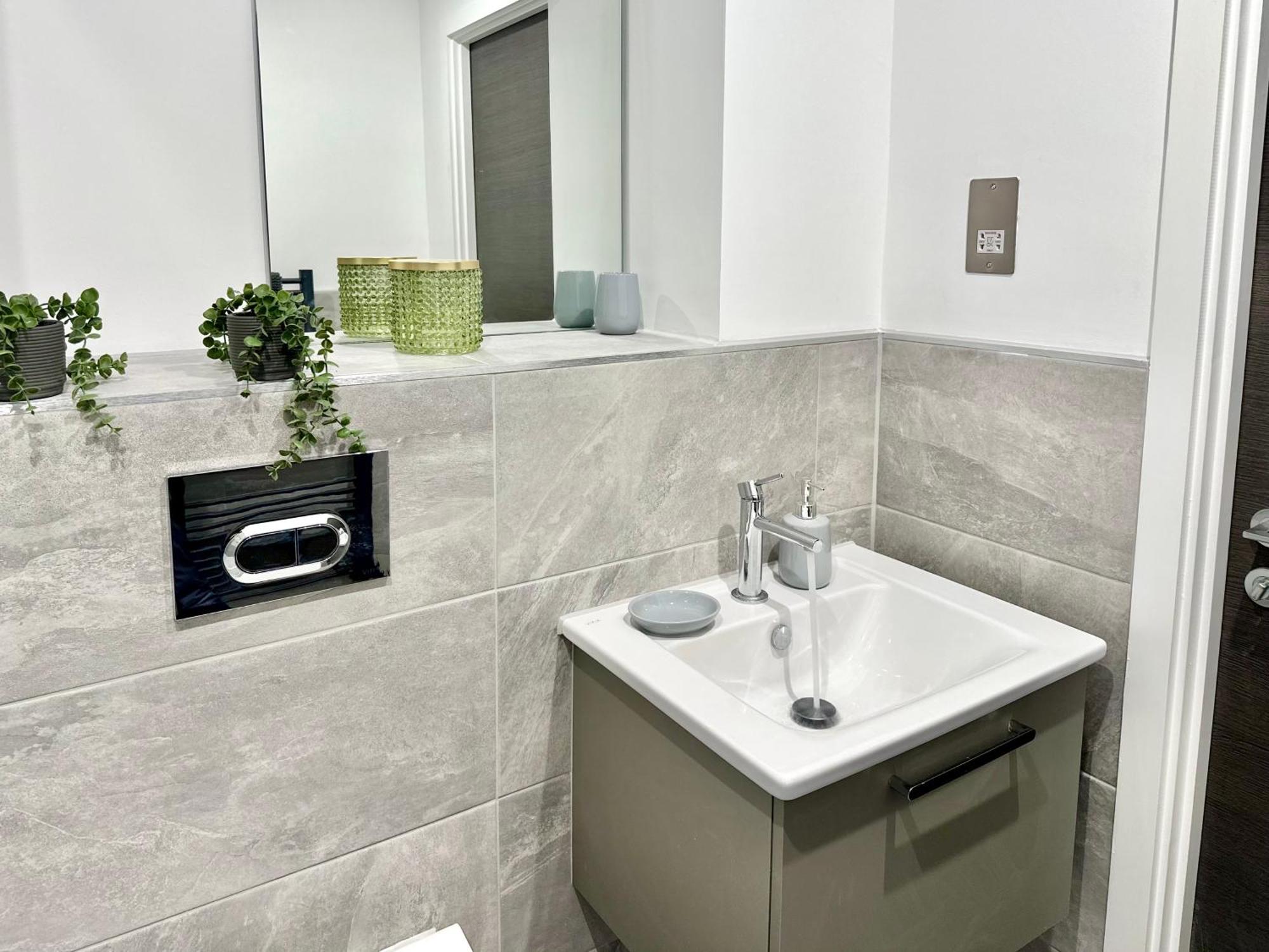 Apartment No 32 With Free Use Of Gym York