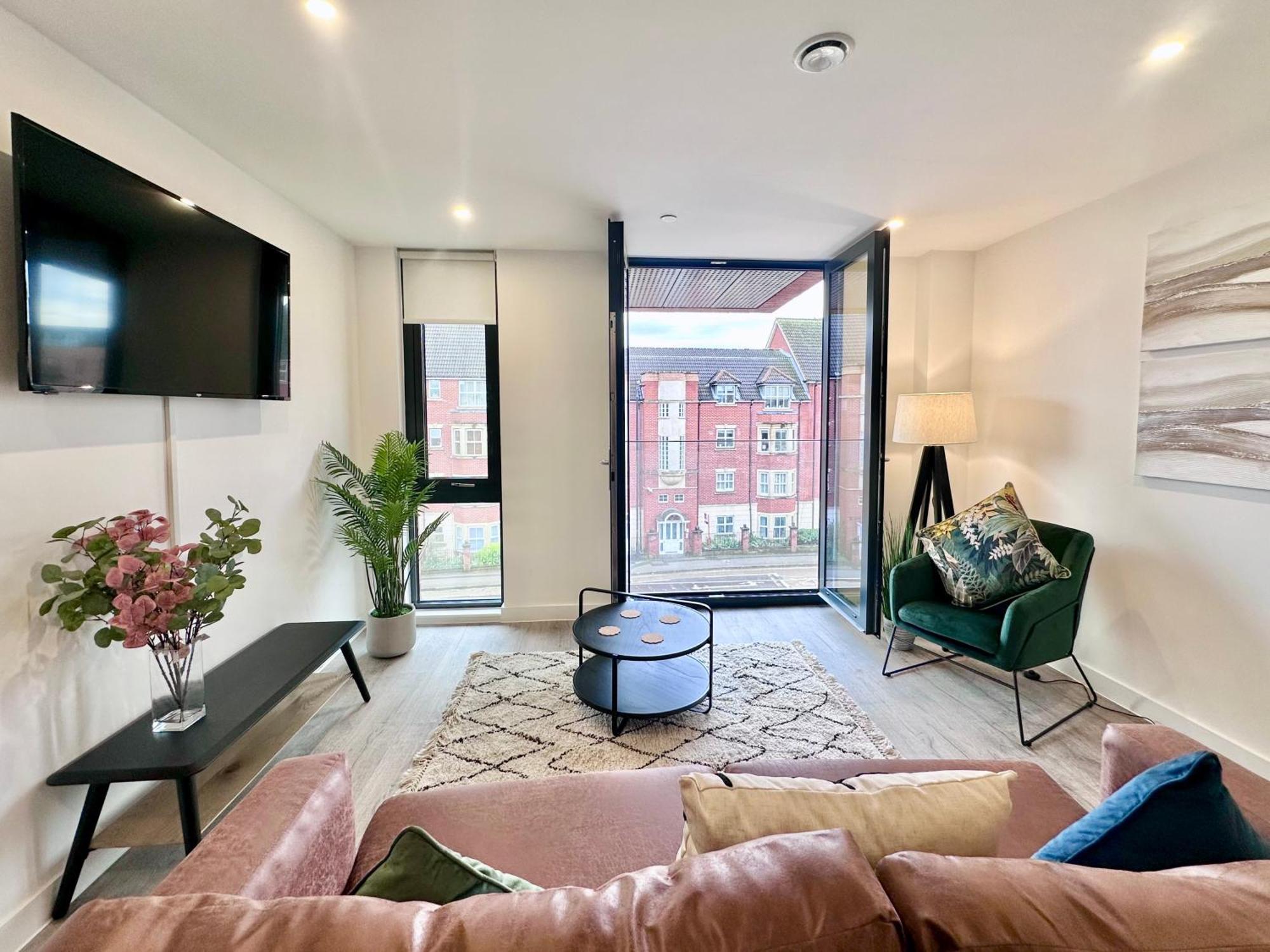 Apartment No 32 With Free Use Of Gym York