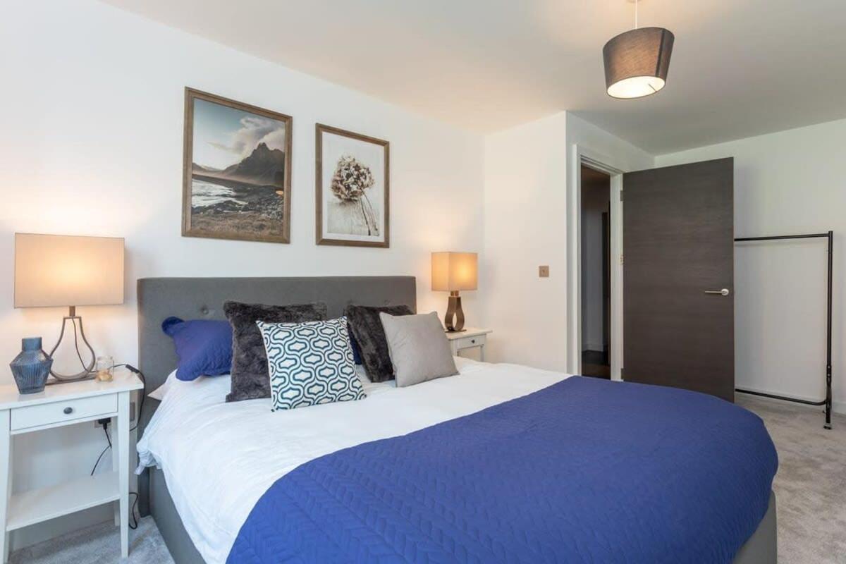 Stayzeni, Ouse Court Modern 1 Bed Apartment