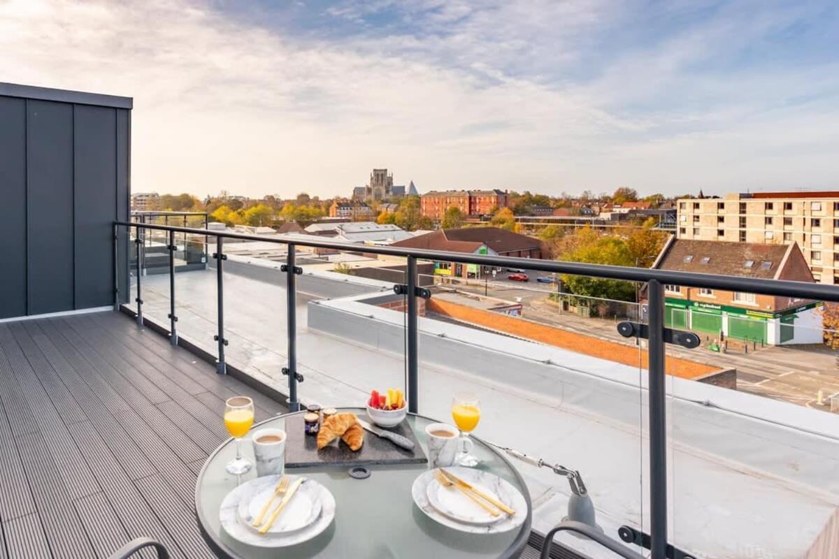 Stayzeni, Ouse Court Stunning 2 Bed Flat York