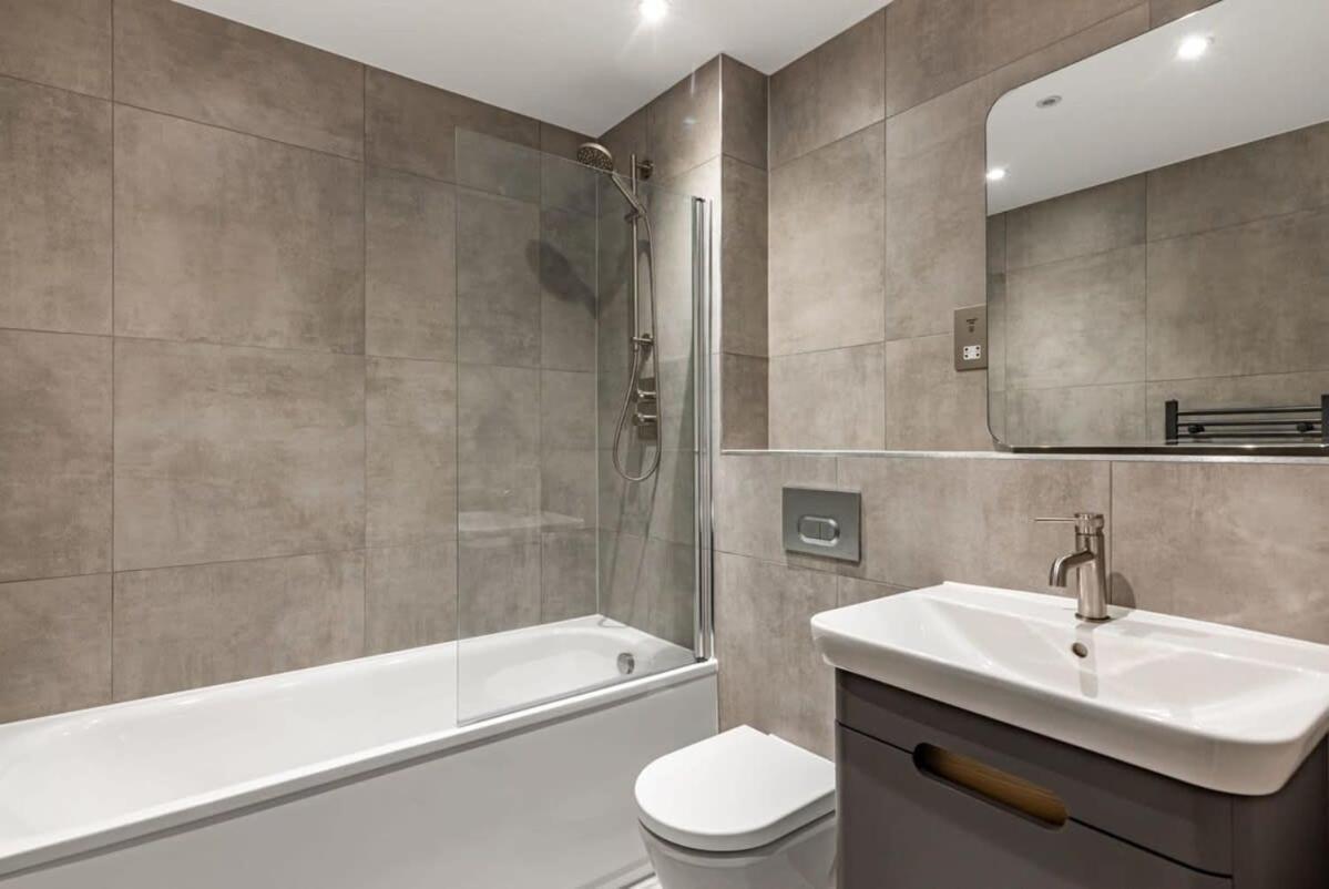 Apartment Stayzeni, Ouse Court Fabulous 2 Bed Flat *