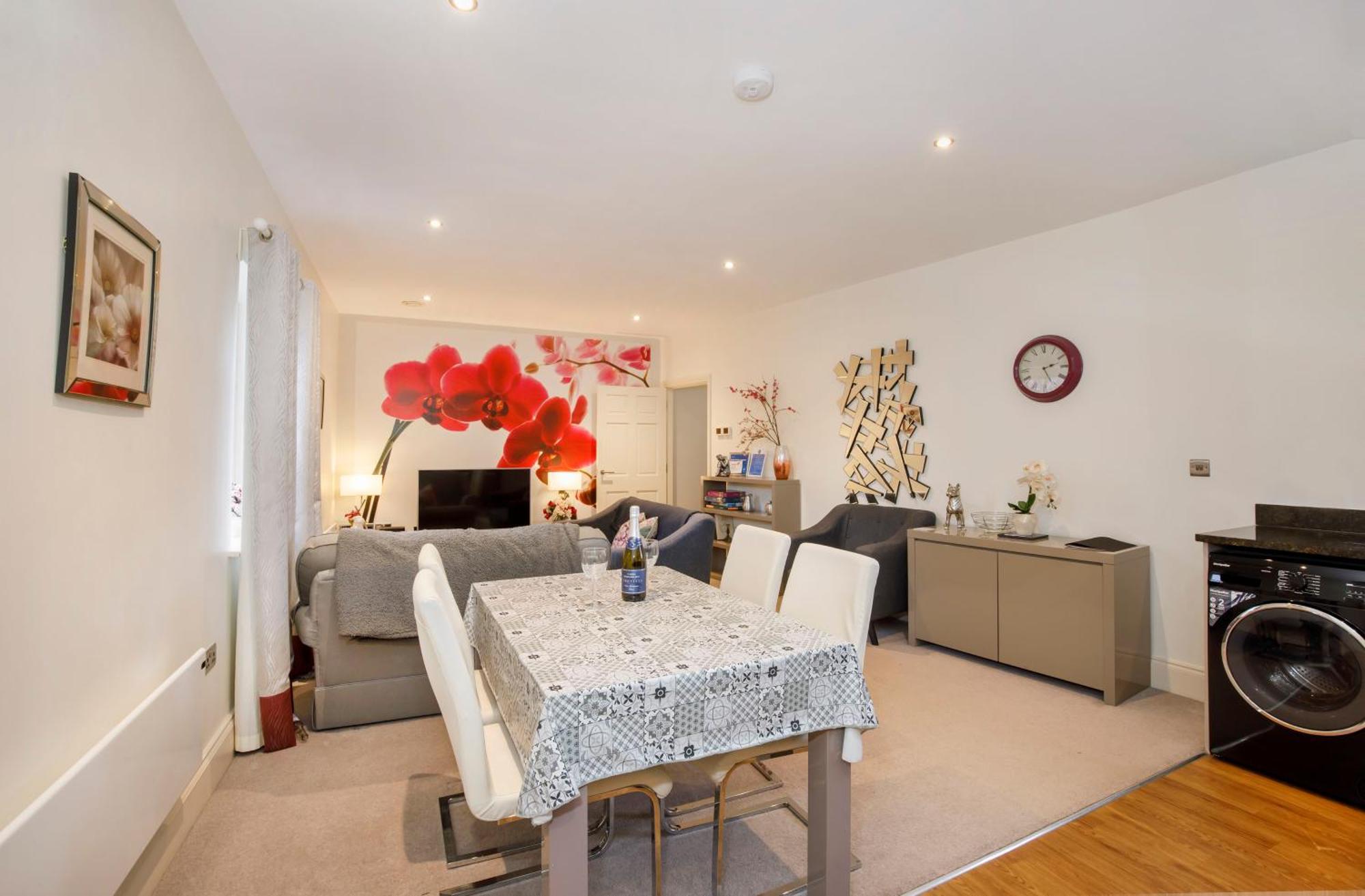 6 Hunter House -free Onsite Parking Holiday home *