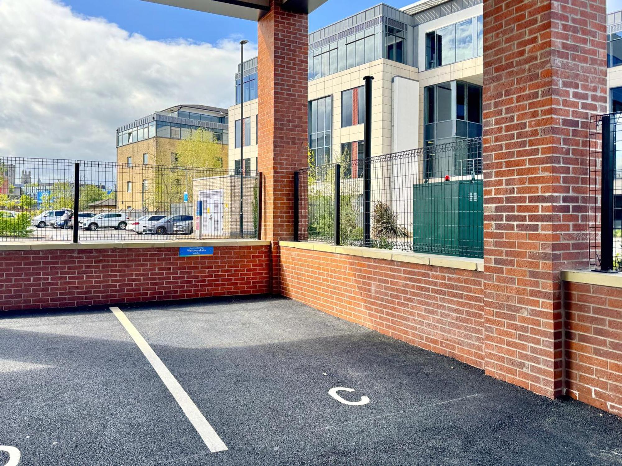 Danelaw 53 Citygate With Free Parking York