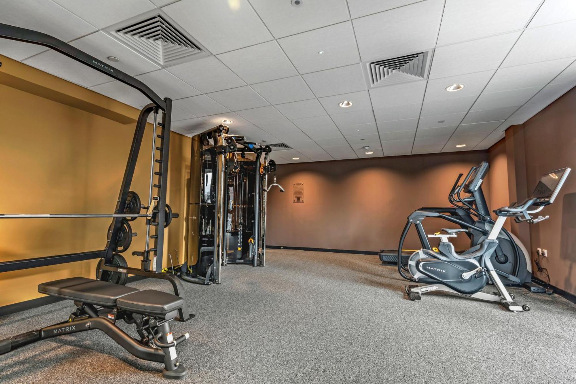 Apartment No 32 With Free Use Of Gym *