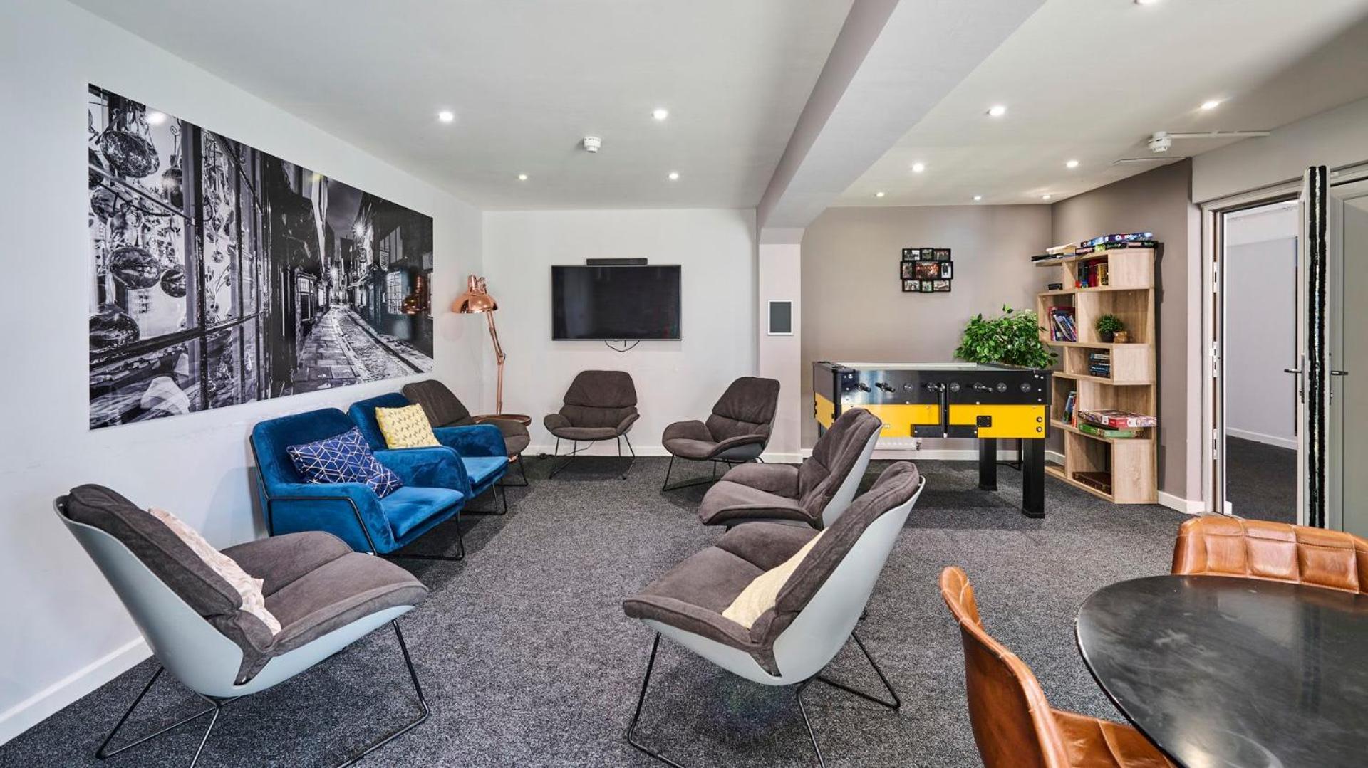 For Students Only Student Roost The Boulevard York