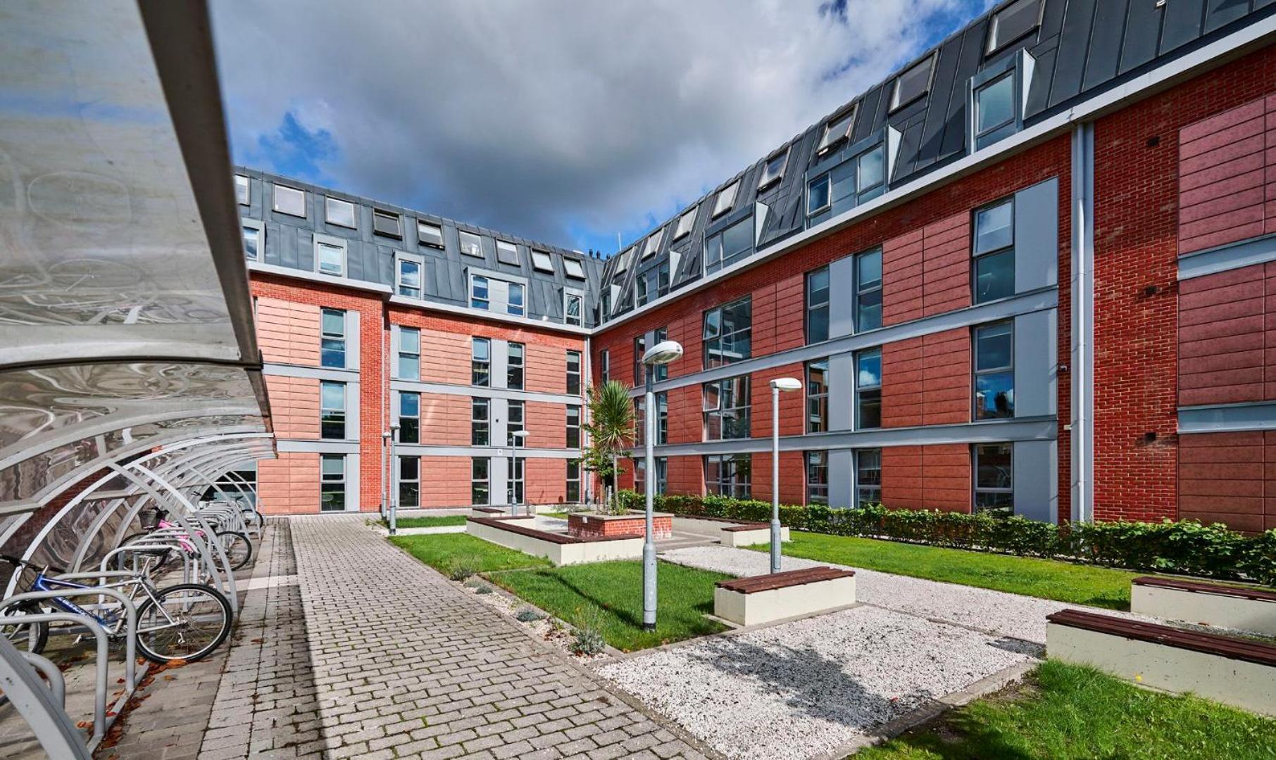 Apartment For Students Only Student Roost The Boulevard York