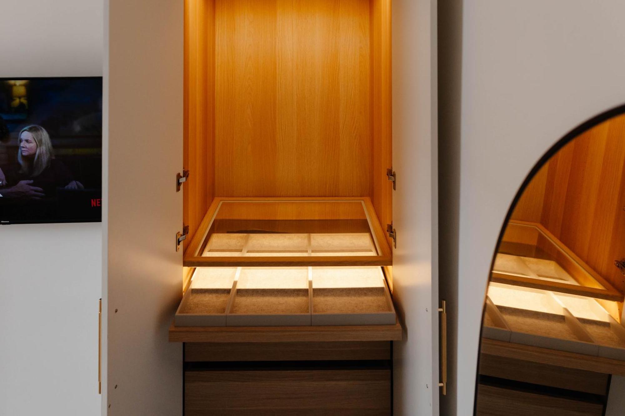 Stylish & Comfortable Modern Getaway * York