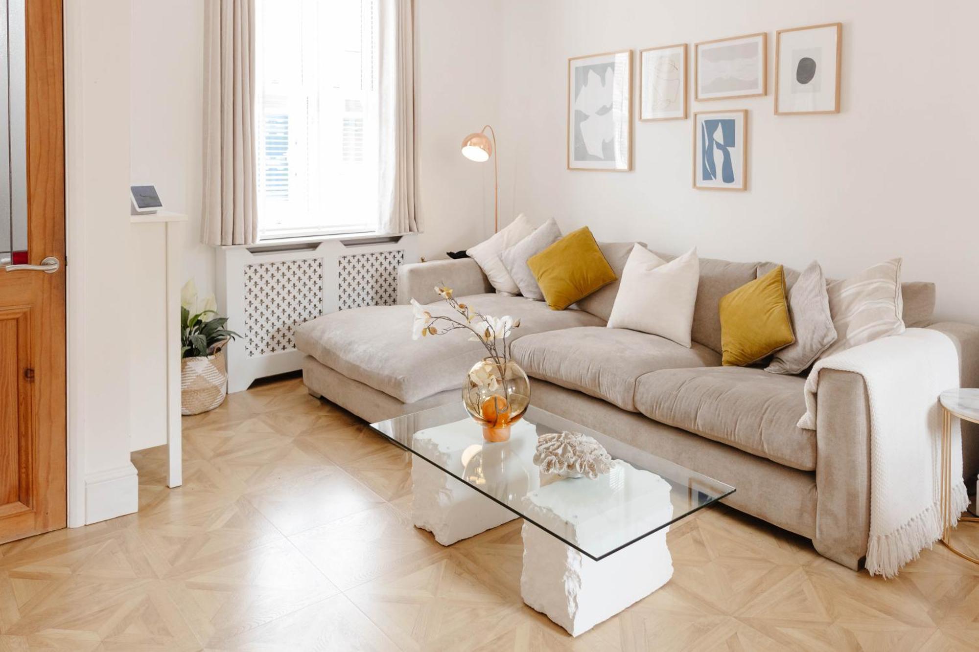 Stylish & Comfortable Modern Getaway Holiday home York