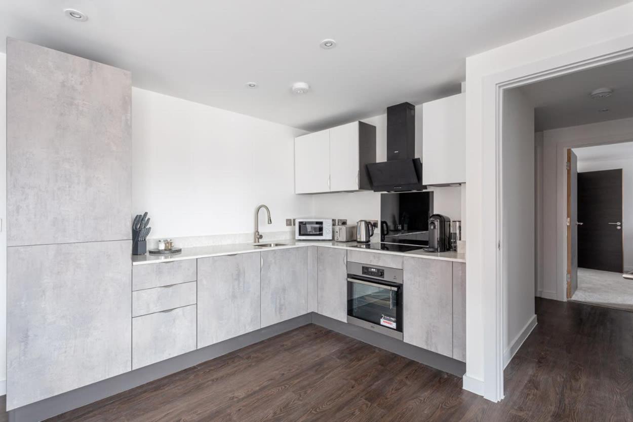 Stayzeni, Ouse Court Modern 2 Bed Apartment