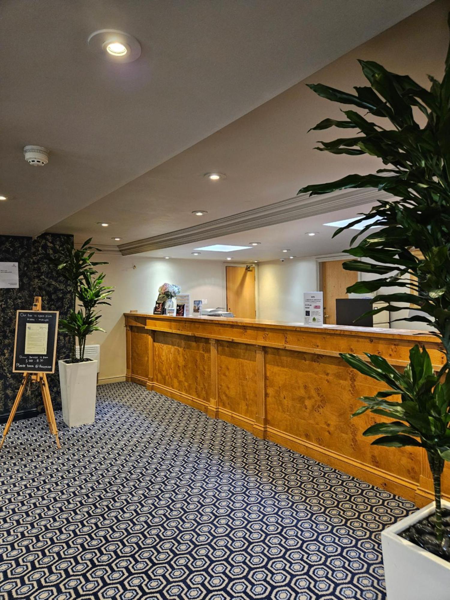The Queens Hotel 3*