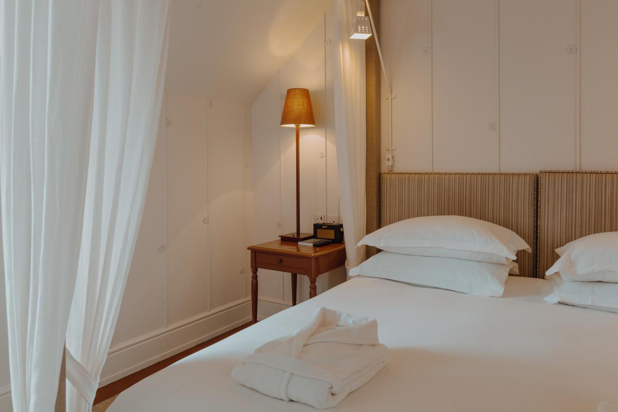 No 1 By Guesthouse, 4*