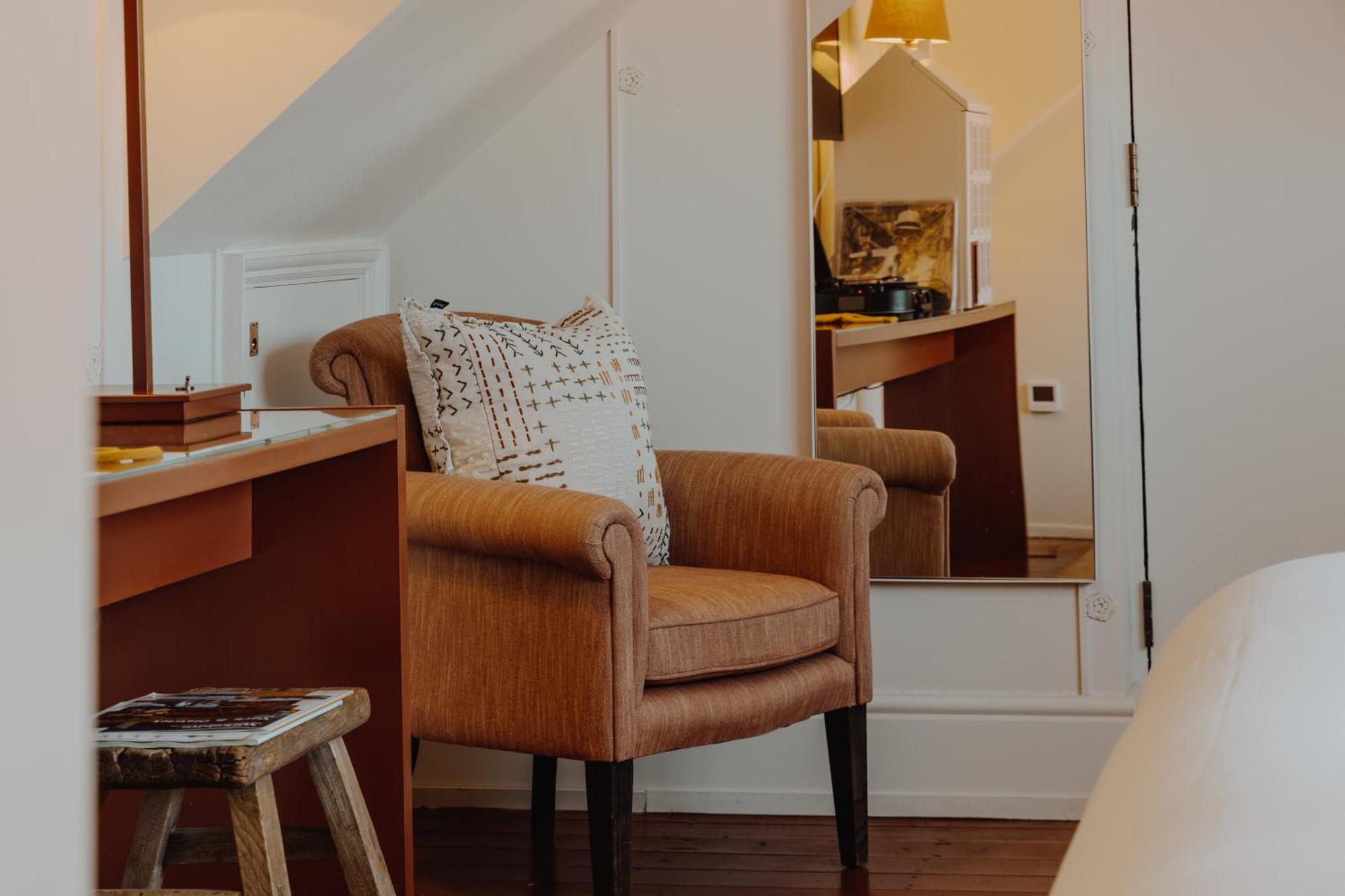 No 1 By Guesthouse, 4*
