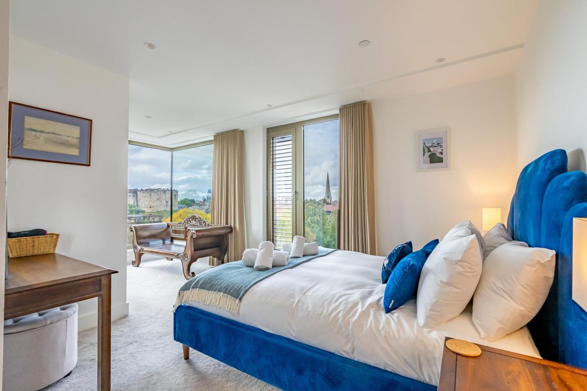 Castle Outlook At Ryedale House Apartment *