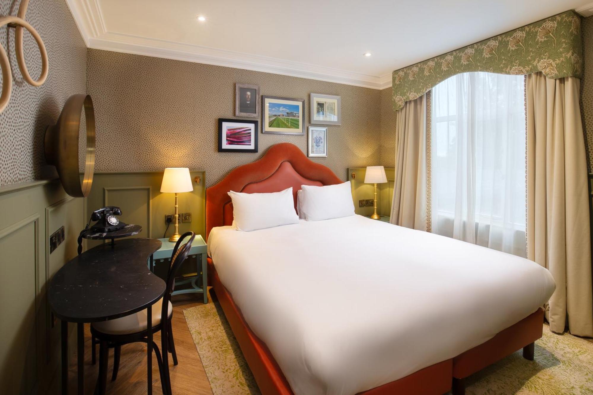 Elmbank York, Tapestry Collection By Hilton York