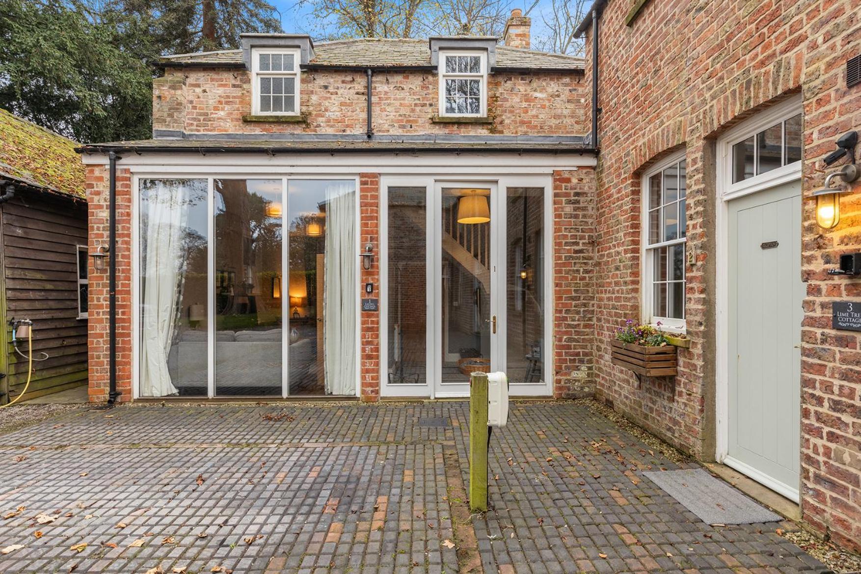Pass The Keys No. 1 - Laurel Holiday home York