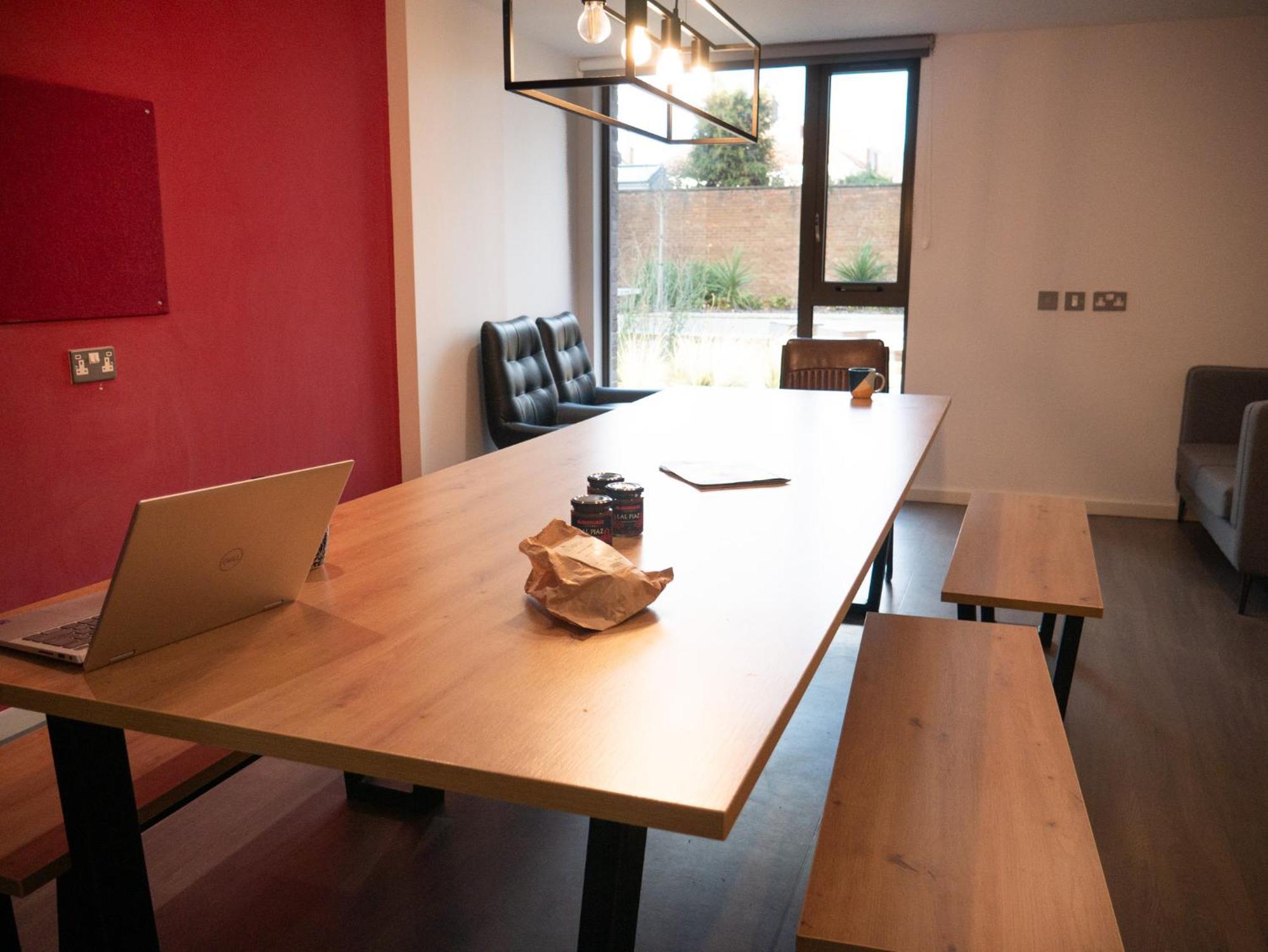 Apartment For Students Only In The Heart Of