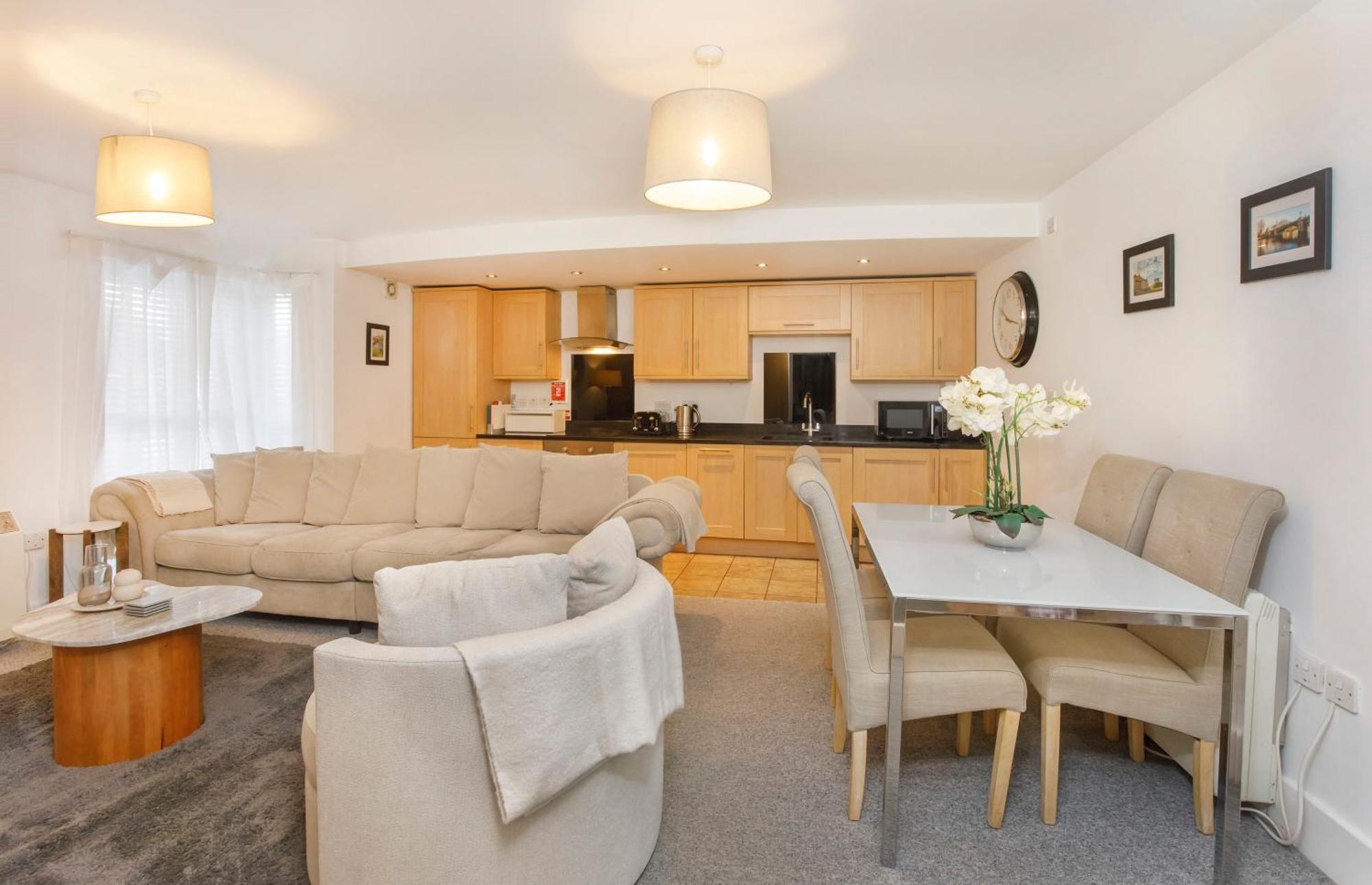 The Abbots Chambers Apartment