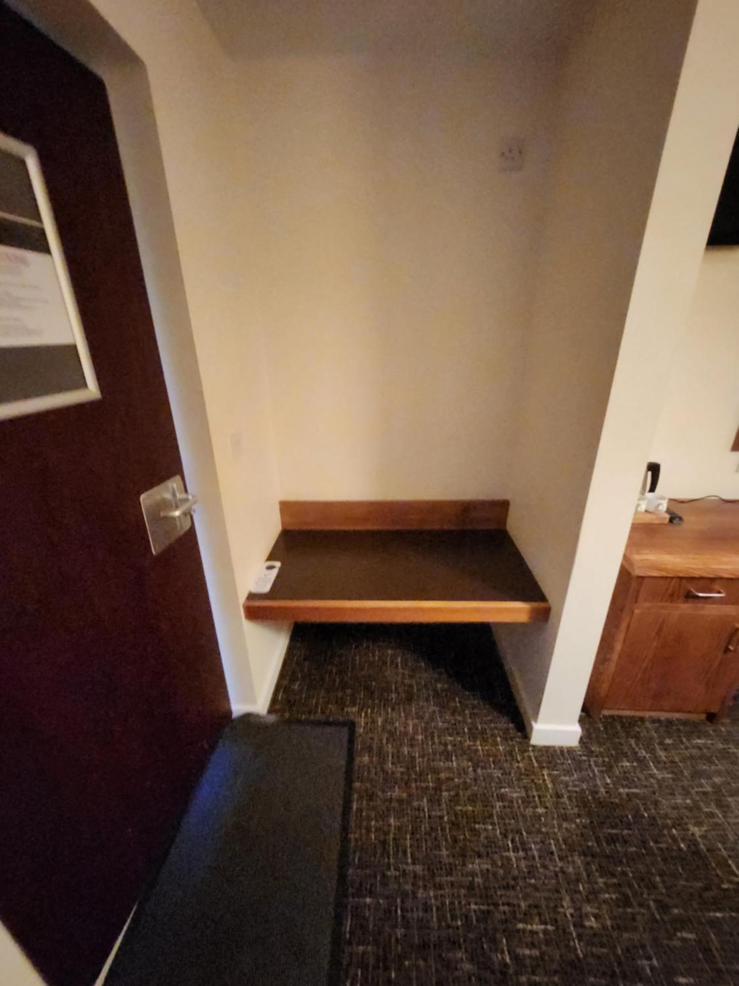 Red Lion & Hotel 3*